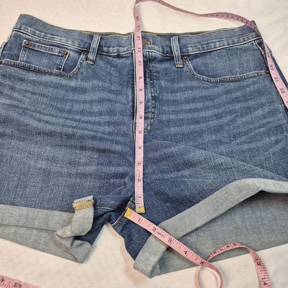 J Crew Stretch Shorts Womens Size 32 Blue Jean Cuffed (56) - Picture 8 of 8